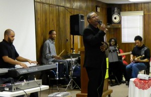 John Hamilton Sings with Collizjion