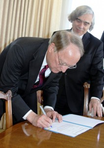 Frank Klotz and Ernest Moniz