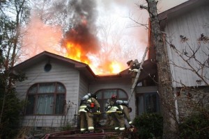 graceland-road-fire-3