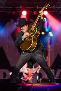 Kix Brooks with Guitar