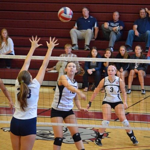 Mattie Livengood of Oak Ridge and Farragut at Region 2 Semifinals