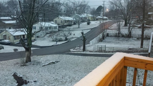 Snow in the Fourth and Gill Neighborhood in Knoxville