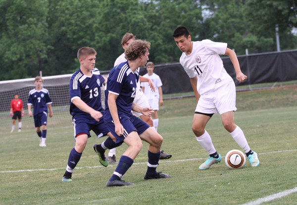 Oak Ridge Wildcats Jose Rodriguez and Hardin Valley Academy