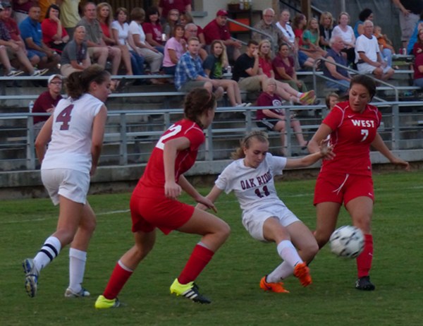 Oak Ridge Lady Wildcats Alex Rouse and West