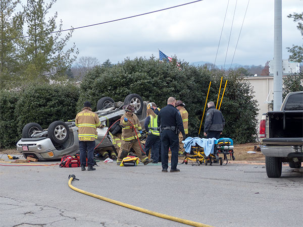 Manhattan-North-Purdue-Crash-Rollover-Jan-16-2016