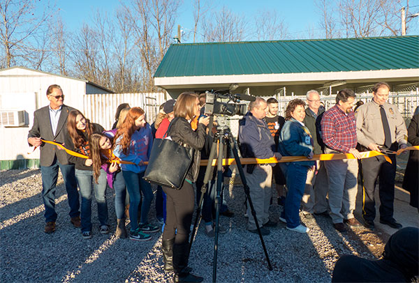 Anderson-County-Animal-Holding-Facility-Ribbon-Cutting-2-Jan-29-2016'