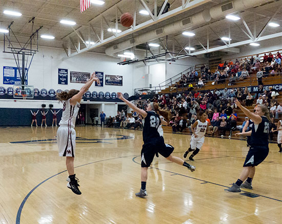 Lady-Wildcats-Ellison-Shoots-Feb-20-2016