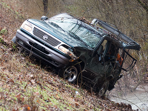 Mercury-Mountaineer-Clinton-Highway-Crash-Feb-16-2016