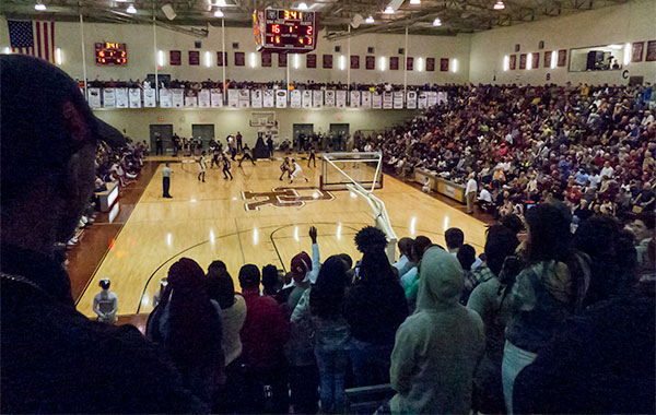 Wildcat-Arena-Oak-Ridge-Fulton-Crowd-1-Feb-13-2016