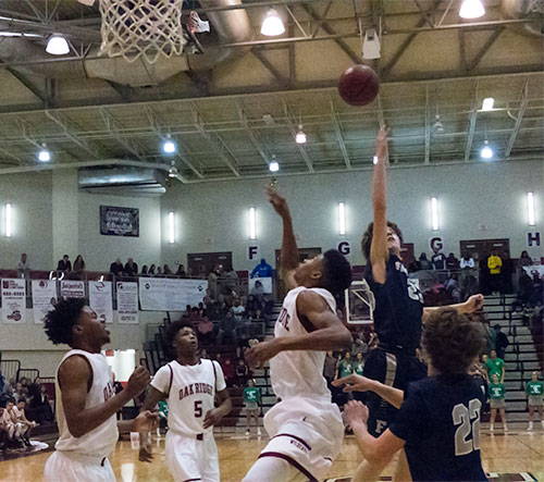 Wildcats-Farragut-Loose-Ball-Feb-27-2016