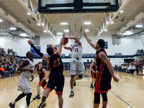 Wildcats-Gee-Drive-Powell-Feb-20-2016