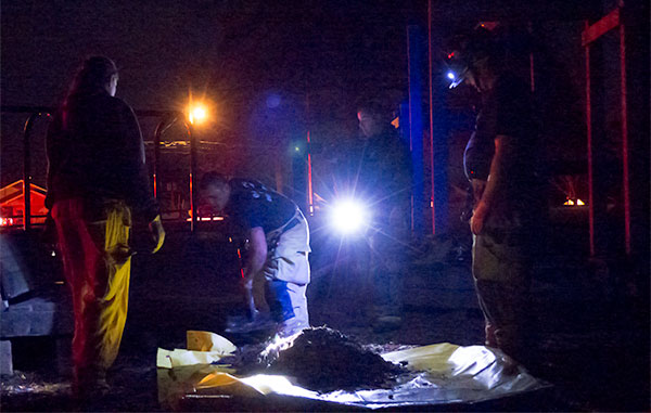 Cedar-Hill-Park-Bench-Fire-Mulch-March-22-2016