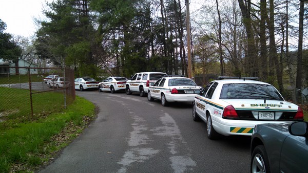 Hollingsworth-Lane-Standoff-March-25-2016-2