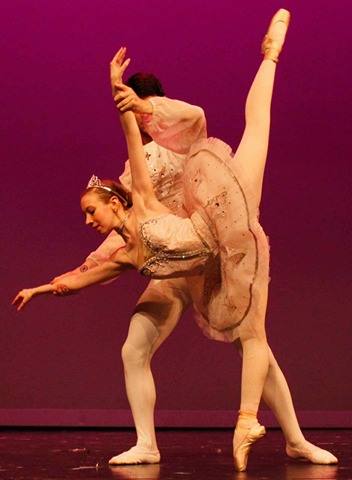 Sarah Jett Dance