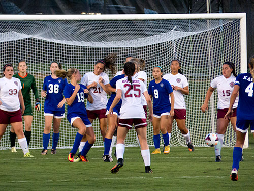 Oak-Ridge-Girls-Soccer-Karns-Corner-Kick-Aug-23-2016-2-Web