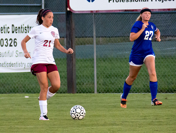 Oak-Ridge-Karns-Girls-Soccer-Maddie-Peters-Aug-23-2016-Web