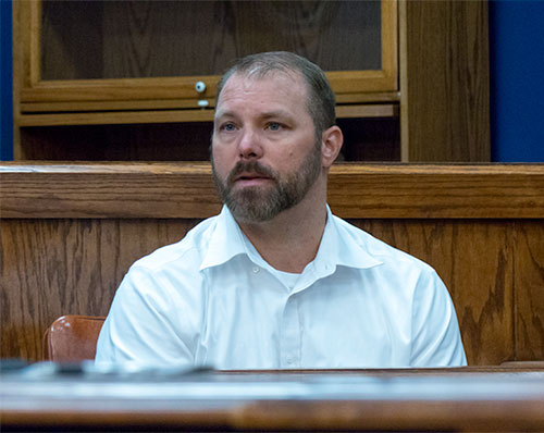 Tim-Howe-Scott-Gray-Hearing-Aug-11-2016