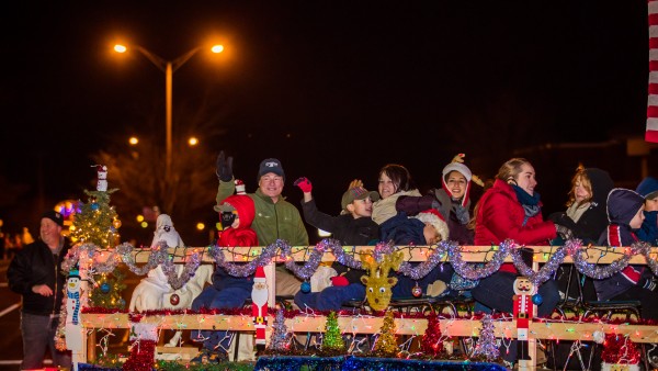 The Oak Ridge Chamber of Commerce's annual Christmas Parade was Saturday, Dec. 10, 2016. (Photo by Eli Welton)