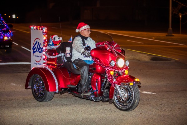 The Oak Ridge Chamber of Commerce's annual Christmas Parade was Saturday, Dec. 10, 2016. (Photo by Eli Welton)