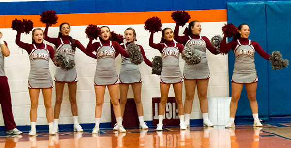 Oak-Ridge-Campbell-County-Basketball-Cheerleaders-5-Jan-10-2017-Web