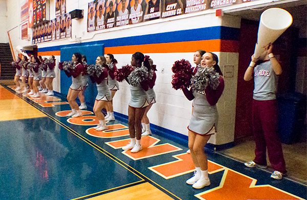 Oak-Ridge-Campbell-County-Basketball-Cheerleaders-Jan-10-2017-Web