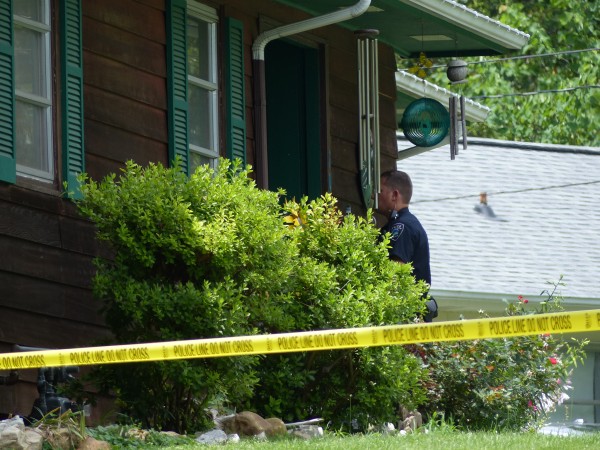 Three people were found dead at a home on Oak Lane in north Oak Ridge on Thursday morning, June 15, 2017, authorities said. Above, the Oak Ridge Police Department investigates. (Photo by John Huotari/Oak Ridge Today)