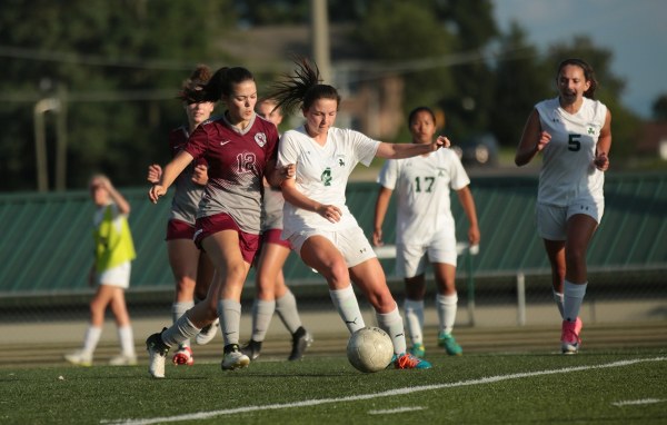 The Oak Ridge girls soccer team played at Knoxville Catholic on Tuesday, Aug. 15, 2017. (Photo by Luther Simmons)