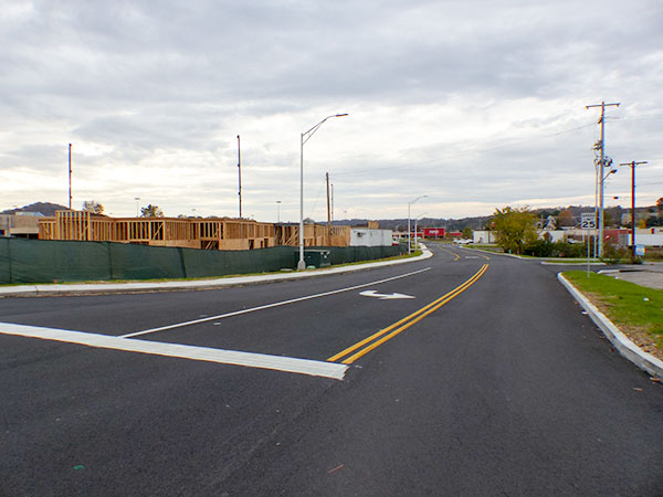 Wilson Street is pictured above at Main Street Oak Ridge on Sunday, Nov. 12, 2017. (Photo by John Huotari/Oak Ridge Today)