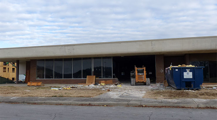 Construction work has started at the new American Museum of Science and Energy at Main Street Oak Ridge. Interior demolition work is under way, and exterior demolition work could start Wednesday. A crew was working at the new AMSE location on Friday, Jan. 5, 2018. (Photo by John Huotari/Oak Ridge Today)