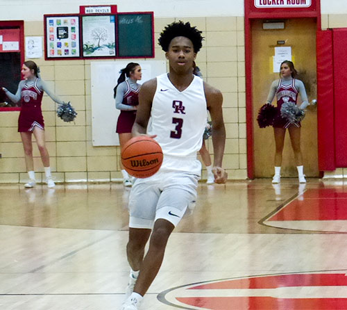 Javonte Thomas (3) of Oak Ridge during a District 3-AAA semifinal game against Anderson County at Halls on Friday, Feb. 16, 2018. (Photo by John Huotari/Oak Ridge Today)