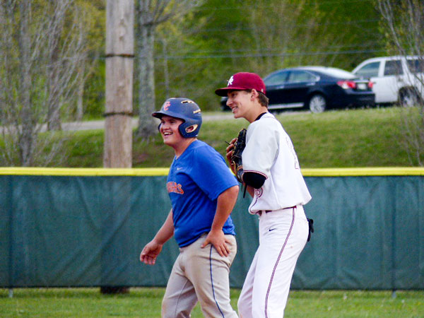 Oak Ridge freshman Jonathan Milloway (28) is pictured above at first base during a 9-1 win over Campbell County at Bobby Hopkins Park in Oak Ridge on Tuesday, April 24, 2018. (Photo by John Huotari/Oak Ridge Today)