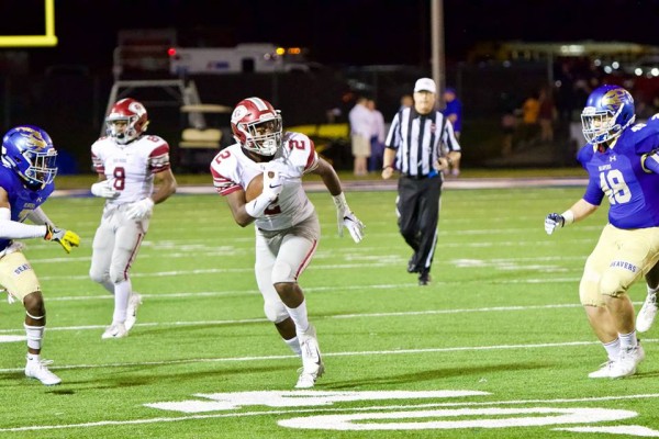 Oak Ridge sophomore receiver Jonathan Stewart (2) is pictured above during a 48-7 win at Karns on Friday, Sept. 28, 2018. (Photo by Barry Houchin)