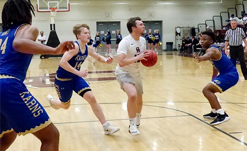 Oak Ridge senior guard Joe Kesterson (12) scored 10 points during an 82-65 win over Karns at Wildcat Arena on Tuesday, Dec. 4, 2018. (Photo by John Huotari/Oak Ridge Today)